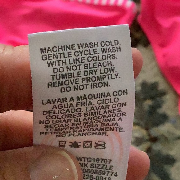 Wonder nation tankinis 3T & 4T pink floral stretchy great condition l price - Picture 7 of 7